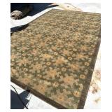 Handmade Green/Beige Clover Rug 10 x 16 ft