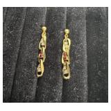 Vintage Gold Toned Chain Earrings w Rhinestones