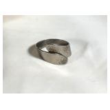 Wide Band Overlapping Wrap Ring