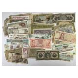 WORLD: Decent Mix of 50 Foreign Currency Notes