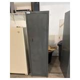 Metal cabinet with 5 shelves, 18'x63'
