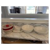 Gravy boat and nice bowls