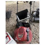 Toro lawn mower with bag and 46ï¿½ mulching kit