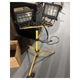 Tripod light
