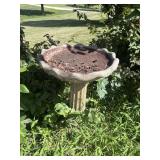 Concrete birdbath