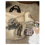 John Wayne memrobilia