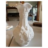 Vintage milk glass Logan Berry vase