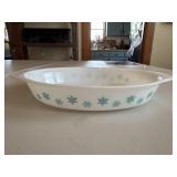 Vintage Pyrex turquoise snowflake dish marked 1