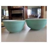 Vintage Pyrex Turquoise Blue Nesting Mixing Bowls