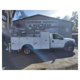 2006 Ford F550 SUPER DUTY RUNS/MOVES