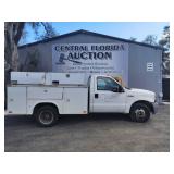 2006 Ford F350 RUNS/MOVES SERVICE BODY