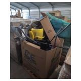 PALLET OF MISCELLANEOUS ITEMS