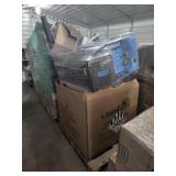 PALLET OF MISCELLANEOUS ITEMS