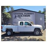 2013 Chevrolet Silverado 2500 RUNS//MOVES Work Tru