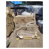 PALLET OF MISCELLANEOUS ITEMS