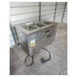 ELECTRIC HOT FOOD SERVING COUNTER