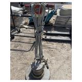 Floor buffer