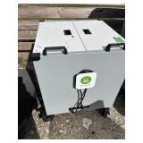 Laptop charging cart