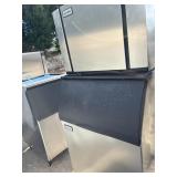 ICE MACHINE