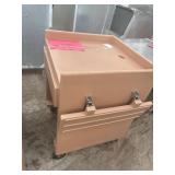 X1 PLASTIC CAMCO CASHIER STAND