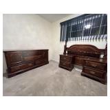 Four Piece Queen Size Bedroom Set made by T&J