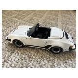 Maisto, 118th scale Model Car-1989 Porche 911
