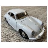 Burago, Italy 118th scale Model Car-1961 Porche