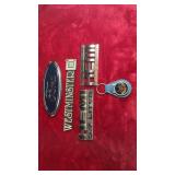Lot auto badges & keychain