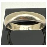 14k Yellow Gold Wedding Band, Size 5.25