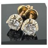 Diamond Stud Earrings in 14K Yellow Gold