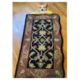 Kaleen & Plow & Hearth Wool Rug with Handcrafted D