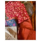 King Ink & Ivy Quilted Bed Spread with Matching Sh