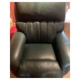LA Z BOY Hunter Green Leather Recliner