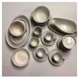 Pillivuyt France Off-white Ceramic Tableware Set