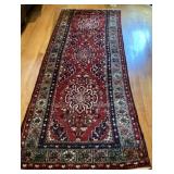 Hamadan 1930s Persian Carpet 42 ins. x 108 ins.