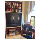 Estate Media Collection, Toshiba CRT TV & Loom