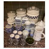 Harvest Store Canisters, Alt Friesland, Cana Derui