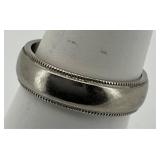 14K White Gold Milgrain Wedding Band