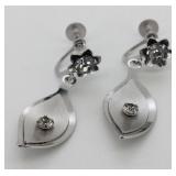 Vintage Silver-tone Screw-back Leaf Earrings