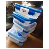 4 Locking Containers