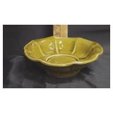 McCoy USA Pottery MCM Scalloped Dish