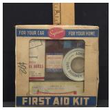 Mid-20th-century 'Supreme' brand first aid kit