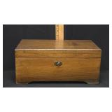 Vtg Wooden Box w/Lock and Key