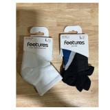 Feetures white SOCKS 2 PAIR SIZE LARGE