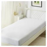 Amazon Basics Zippered Mattress Encasement -...