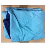 Amazon Basics, Comforter - Lightweight,...