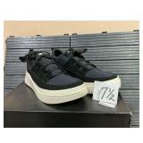 Puma, Platform Sneakers, Comfort, Size 7.5,...