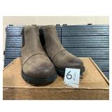 Sorel Boots - Chelsea - Size 6, Leather