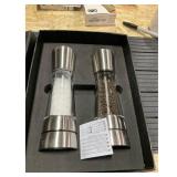 Cole & Mason Derwent Gourmet Salt & Pepper Mill...