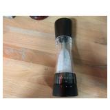 Cole Mason ClearBlack Salt Mill